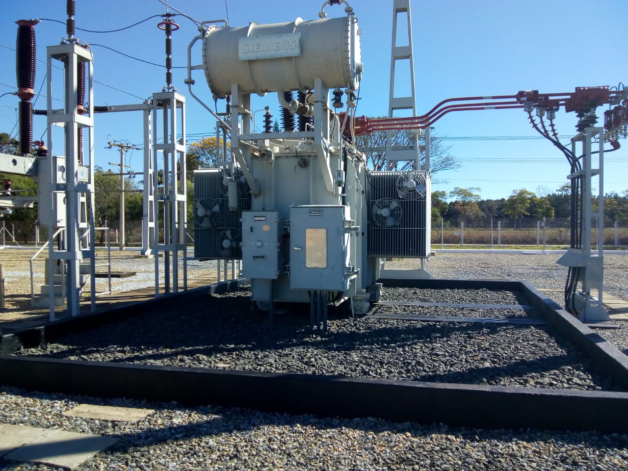 3 - SE BURI - Bacia de contenção de óleo.jpg